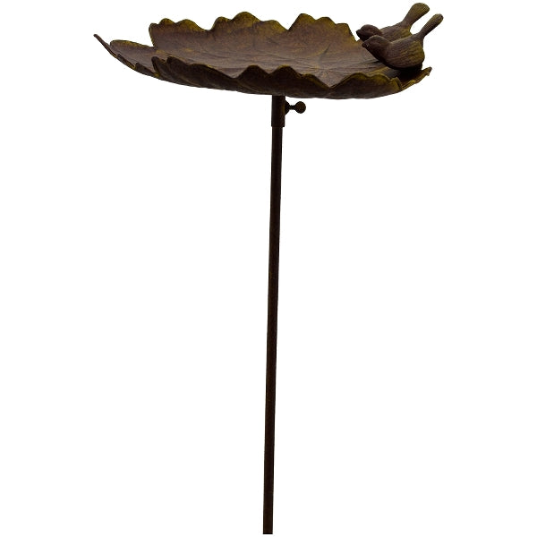 Vogeltränke Blatt mit zwei Vögeln aus Metall in Rostoptik – Gartenstecker 117 cm