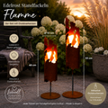 Edelrost Standfackeln „Flamme“ im 2er-Set mit Outdoorkerzen – 48 & 53 cm