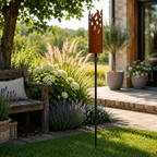 Edelrost Gartenfackel „Flammendesign“ mit Outdoorkerze – Höhe ca. 131 cm