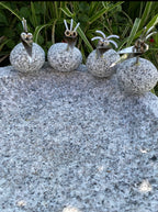 Vogelbad Granit rund ca. 35 cm mit 4 Steinvögeln Granit und Edelstahl
