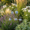 Sommerangebot  5 Steinvogel Küken Gartenstecker aus Granit & Edelstahl – 5 zum Preis von 4