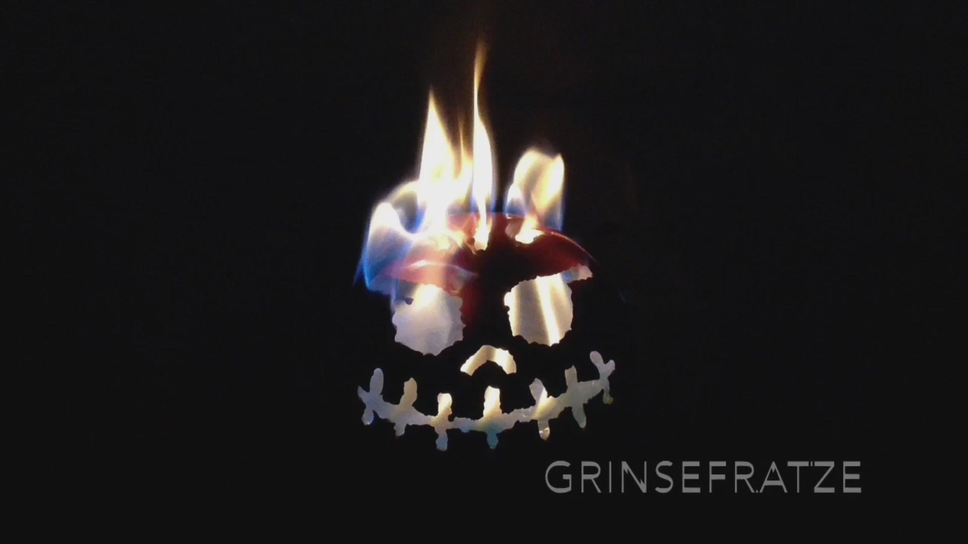 Große Feuerfratze Grinse Gesicht Ø 18 cm XL aus Edelstahl